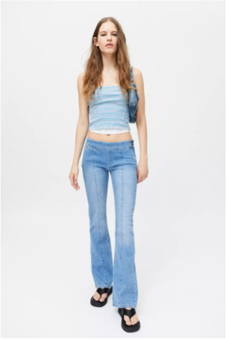 Low-rise jeans 3