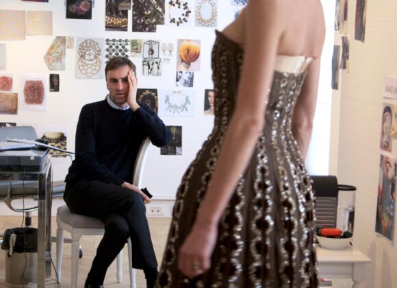 5 films about the greatest fashion designers
